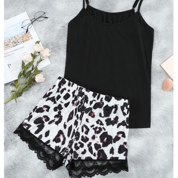 NWOT - 2 Piece - Leopard & Lace Lounge Set - Picture 1 of 8